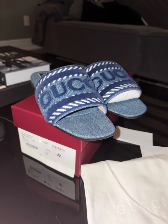 Gucci Slides - Picture 7 of 11